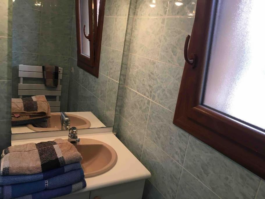 Appartement 55M2 En Beaujolais & Enedis A 15 Min Saint-Germain-Nuelles Bagian luar foto